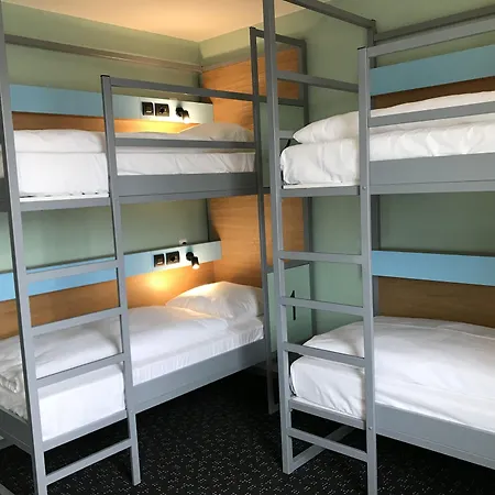 Hostal Grand Urban Berlín