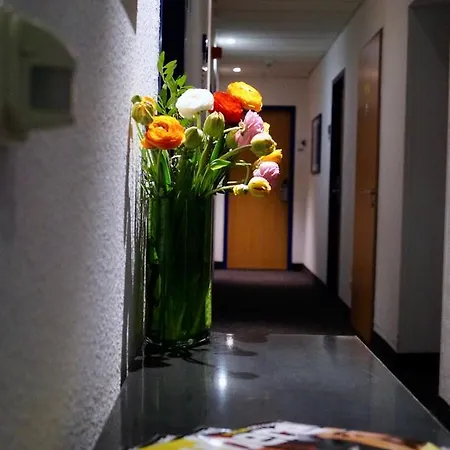 Hostal Grand Urban