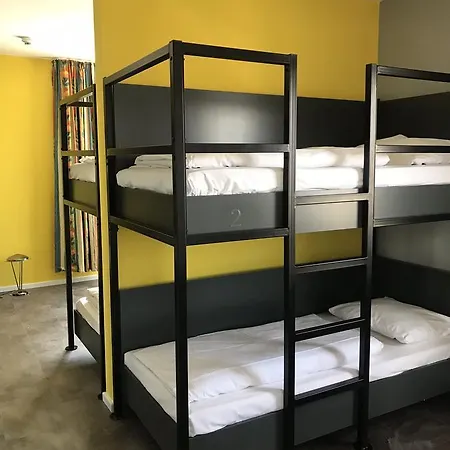 Hostal Grand Urban