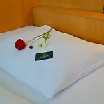 그랜드 어번 호텔 3*