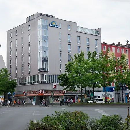 Grand Urban Auberge de jeunesse